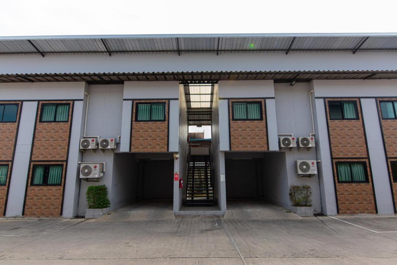 Matini Klong1 Otel Rangsit Dış mekan fotoğraf