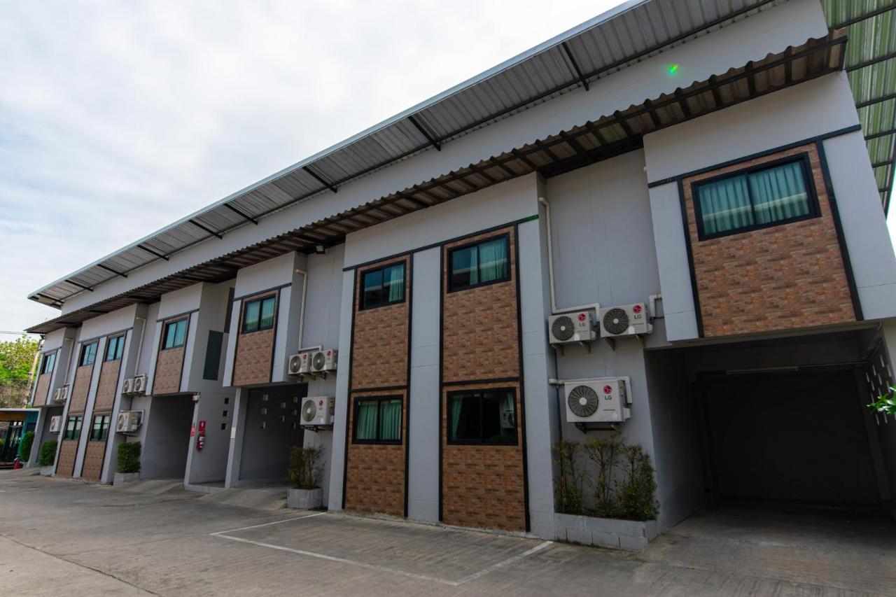 Matini Klong1 Otel Rangsit Dış mekan fotoğraf