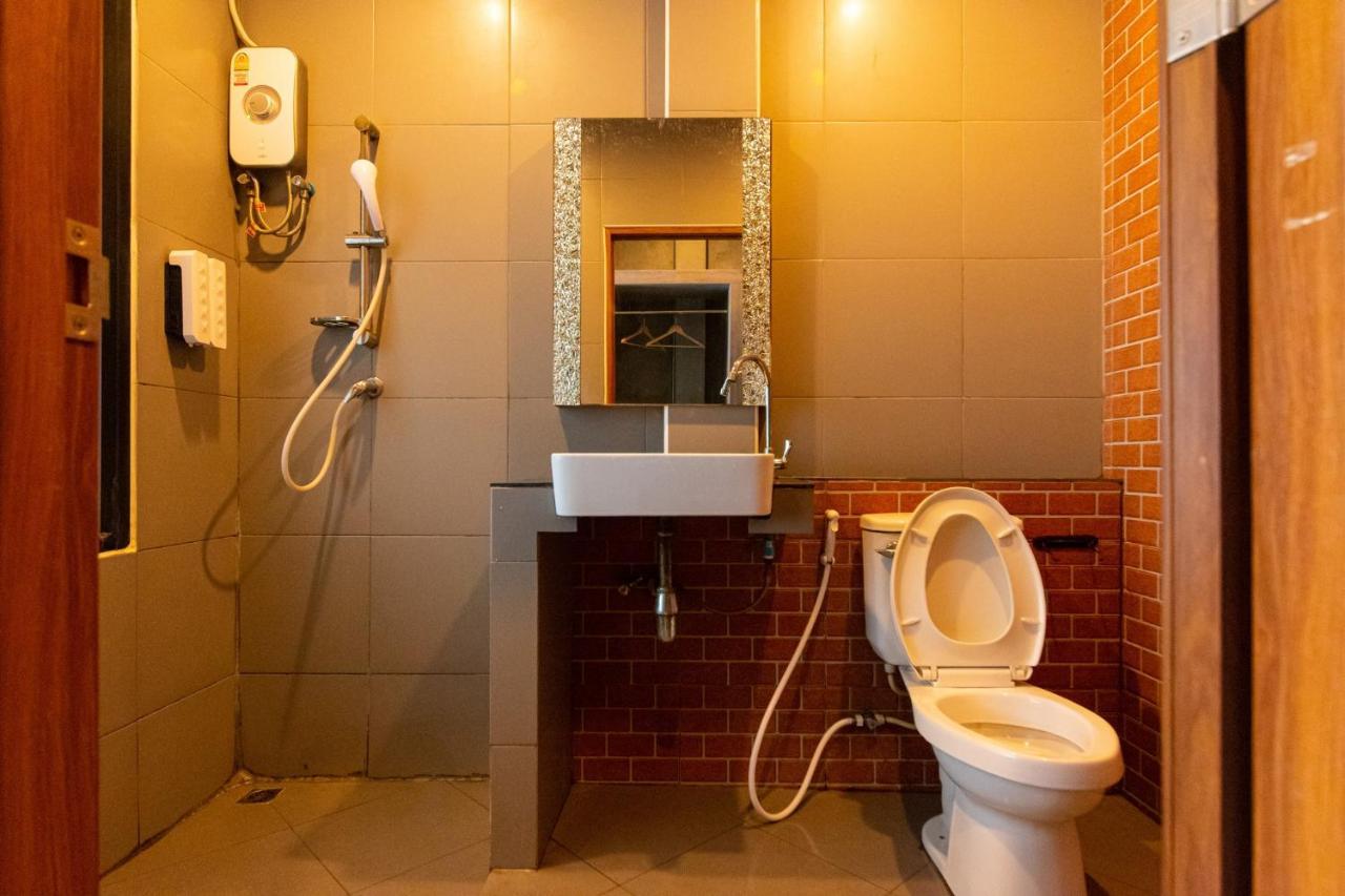 Matini Klong1 Otel Rangsit Dış mekan fotoğraf