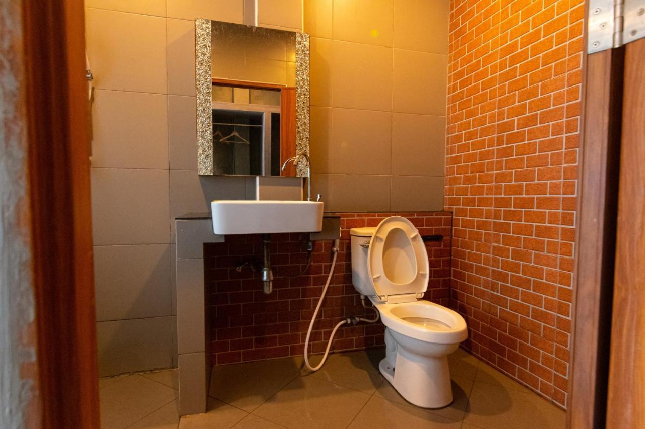 Matini Klong1 Otel Rangsit Dış mekan fotoğraf